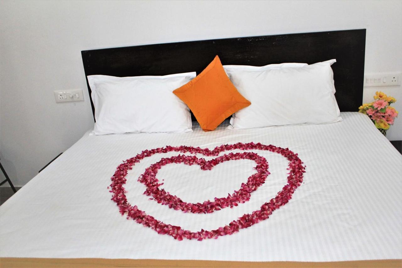 Spicegreen Homestay,Thekkady Buitenkant foto