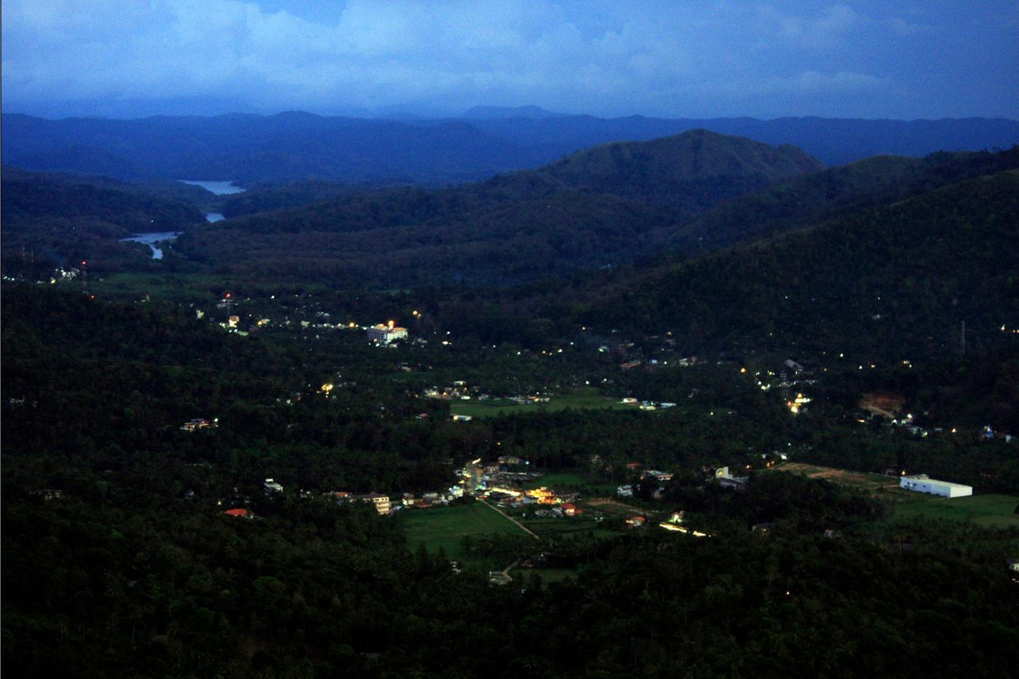 Spicegreen Homestay,Thekkady Buitenkant foto